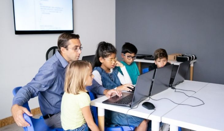Tecnologías Web Emergentes para la Enseñanza Virtual Tecnologías Web Emergentes para la Enseñanza Virtual